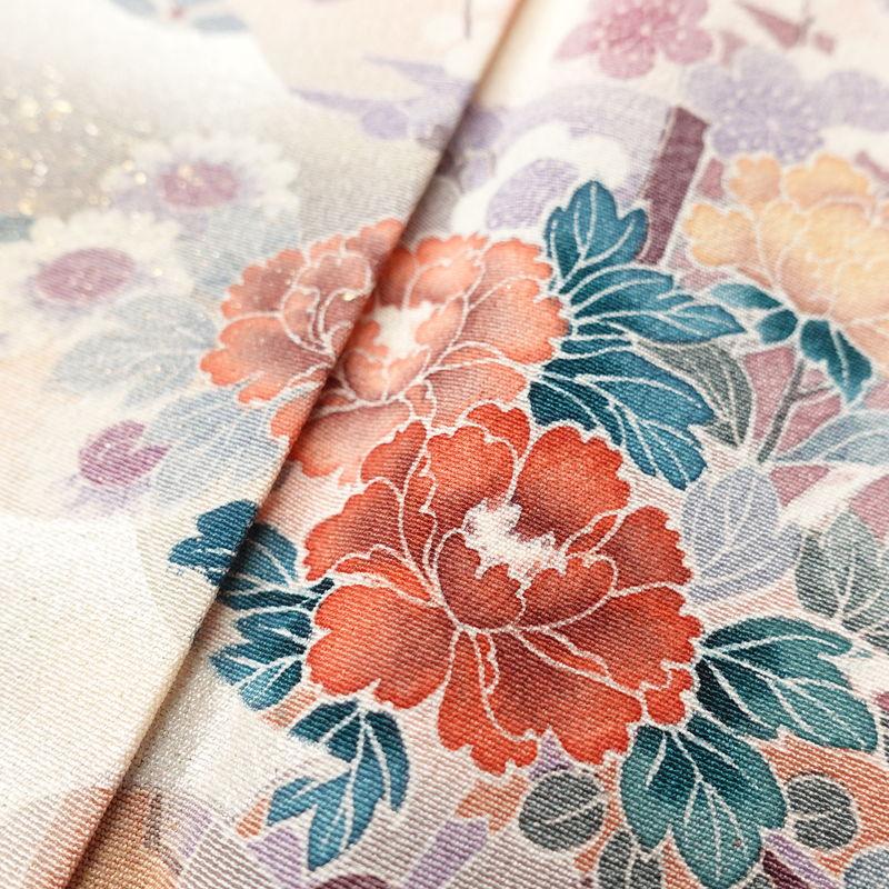 訪問着 花柄刺繍 淡いピンク 未使用 京友禅 金駒刺繍 雪輪 花柄 金彩 訪問着 正絹 ピンク