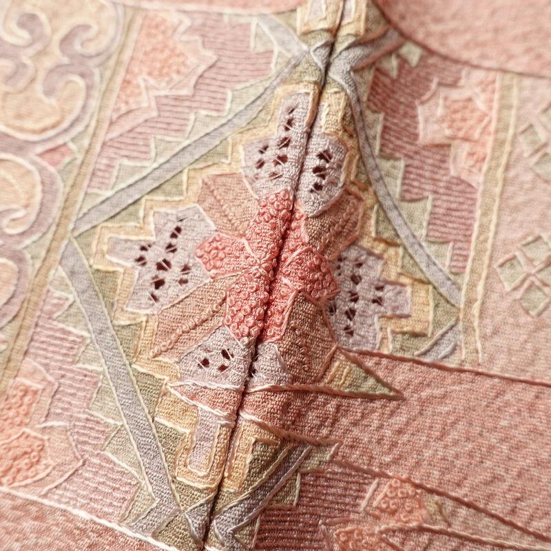 中古 色留袖 良品 蘇州刺繍 一つ紋付き 正絹 古典柄 袷仕立て 身丈