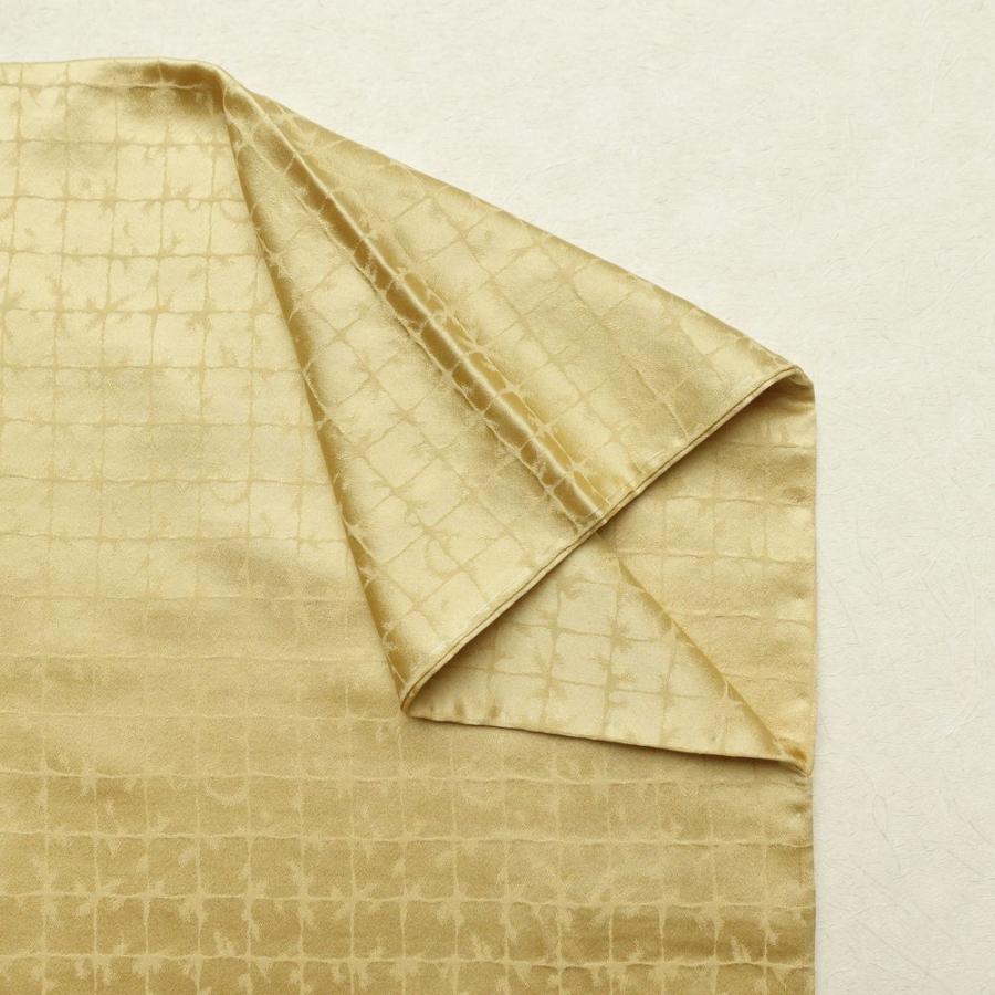 中古 色無地 しつけ糸付き 一つ紋付き 正絹 チェック・格子柄 袷