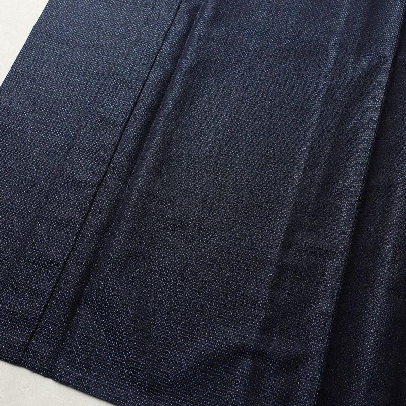 中古 男性用 着物 アンサンブル 羽織 長襦袢 着物 しつけ糸付き ウール 亀甲柄 単衣仕立て 3点セット 身丈140cm 裄丈69cm 青・紺_4