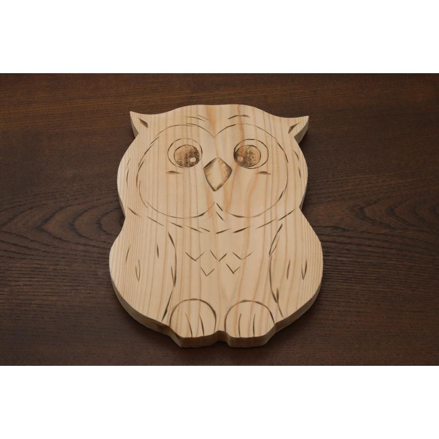 秋田杉で作った趣味の鍋敷き　ふくろう模様　木製　ハンドメイド　手作り　こだわりの逸品 | 