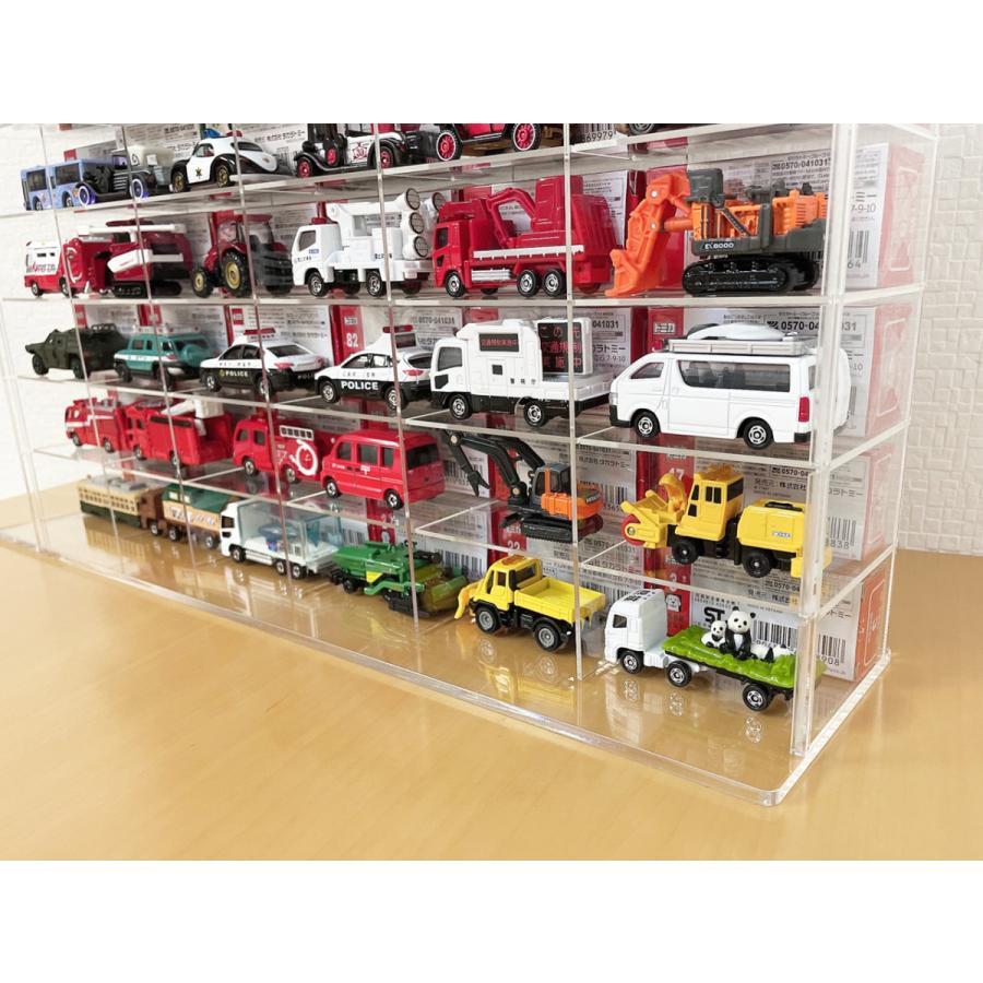 トミカ　コレクションケース　48台or96台収納可能 トミカ オールアクリル48M 溝あり トミカのミニカーが最大96台