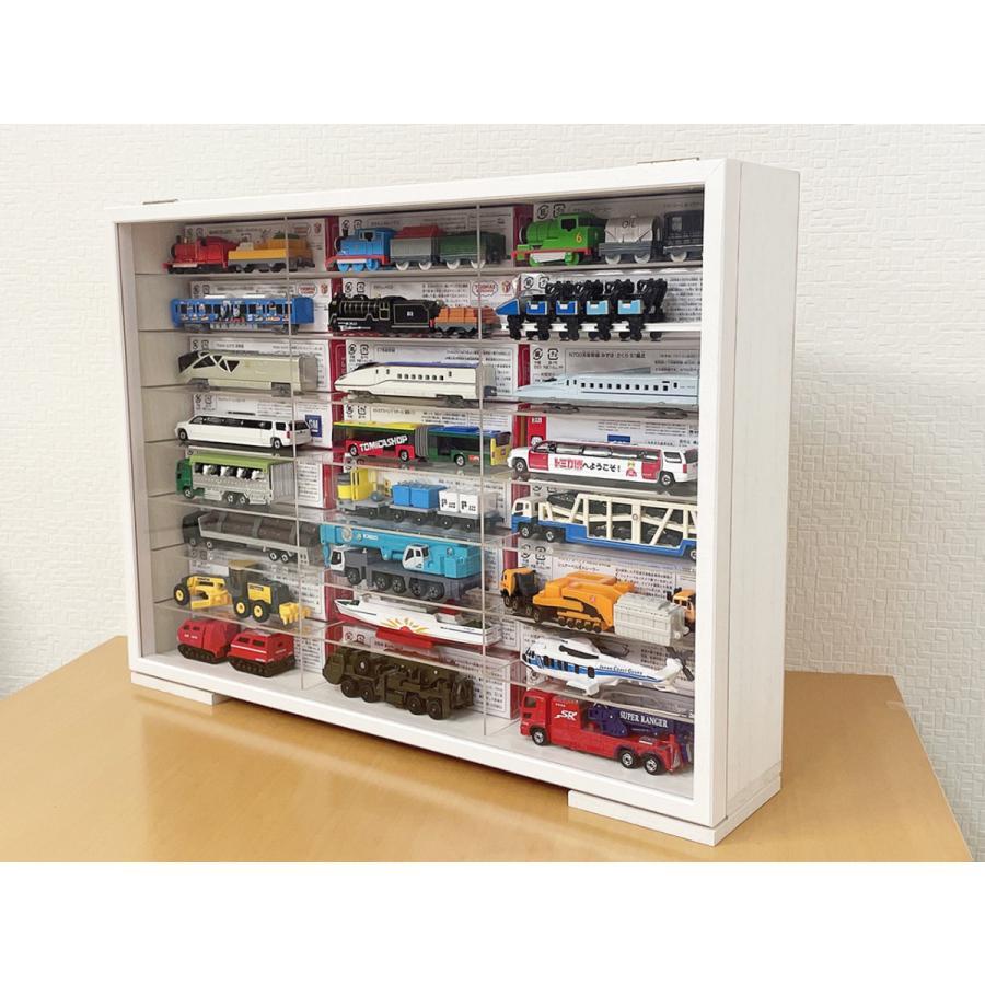 トミカ 木製orホワイトorブラック トミカのミニカーを最大48台 トミカ 木製orホワイトorブラック トミカのミニカーを最大48台
