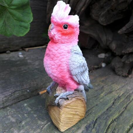 小鳥の置物 インコの置物 モモイロインコ ８７０１ ００ とり トリ オブジェ 動物 オーナメント ガーデン 庭 マスコット 雑貨 置物 小物 リアル わくわくガーデン 通販 Yahoo ショッピング