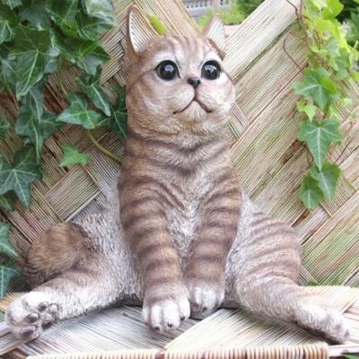 猫の置物 サバトラ まったり猫 Ｎ１５７７２ キャット ガーデンオブジェ オーナメント ネコ ガーデン オブジェ ガーデニング_2