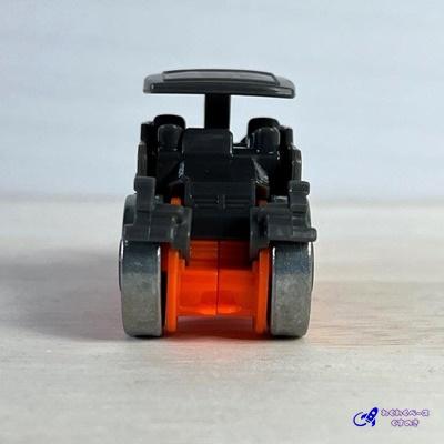 トミカ タカラトミー 77 日立建機 マカダムローラ ZC125M-5 箱