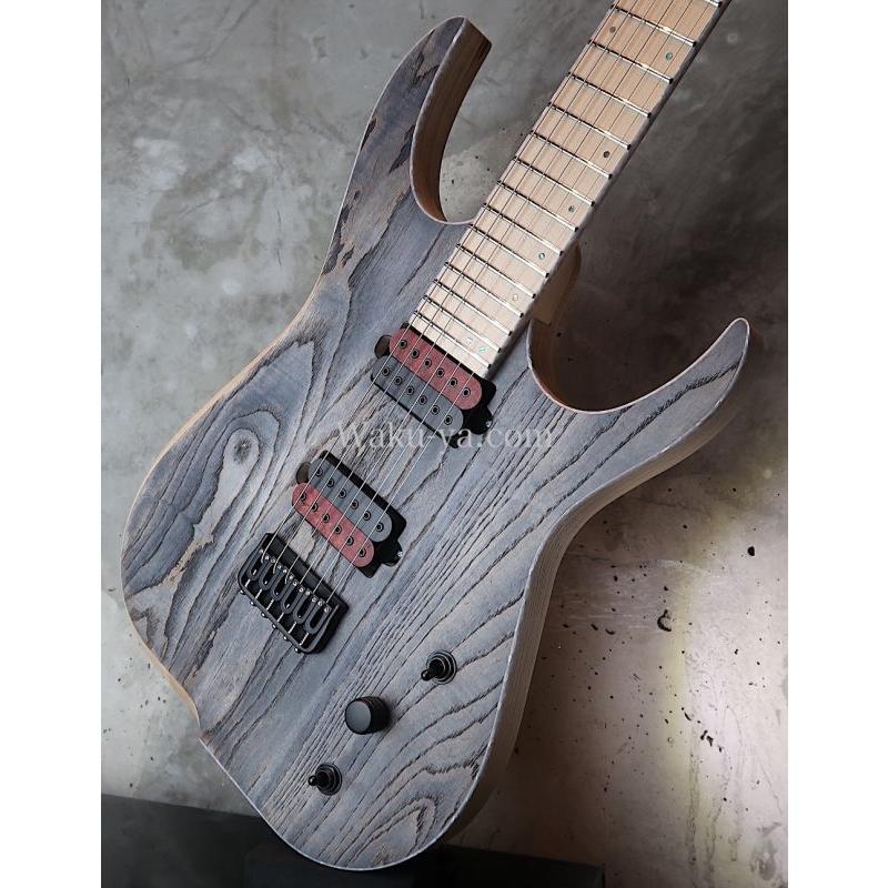 Skervesen Velociraptor 6-Strings / Swamp Ash Graphite : Wakuya 