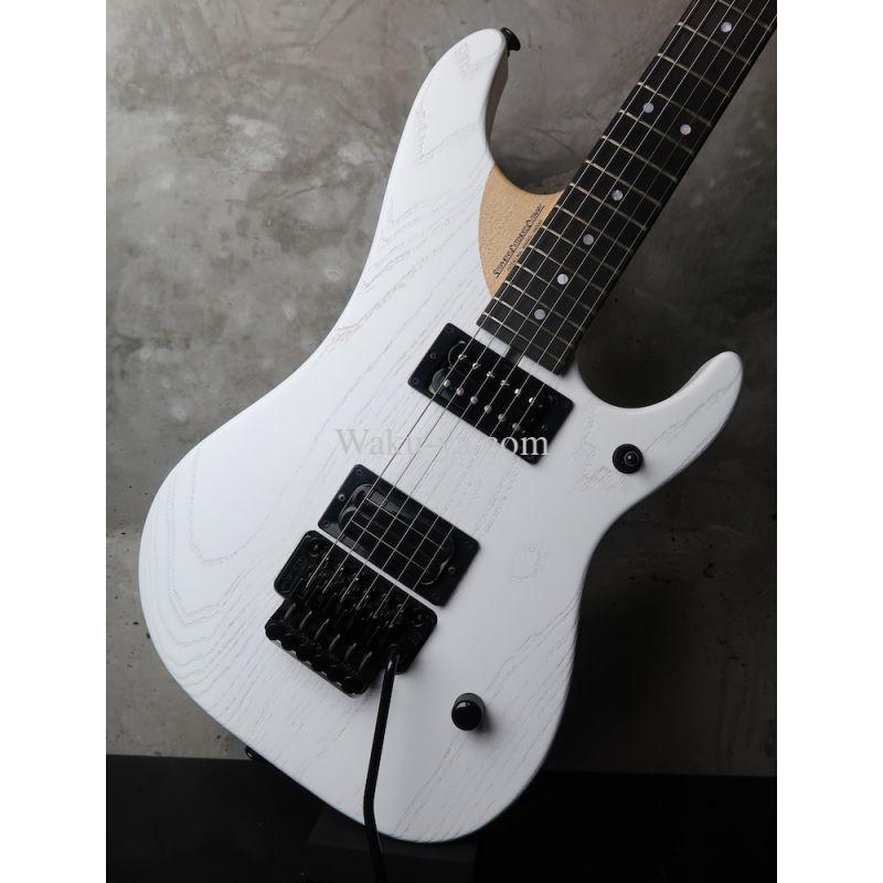Washburn N4 Nuno Bettencourt White Prototype / Black Hardware