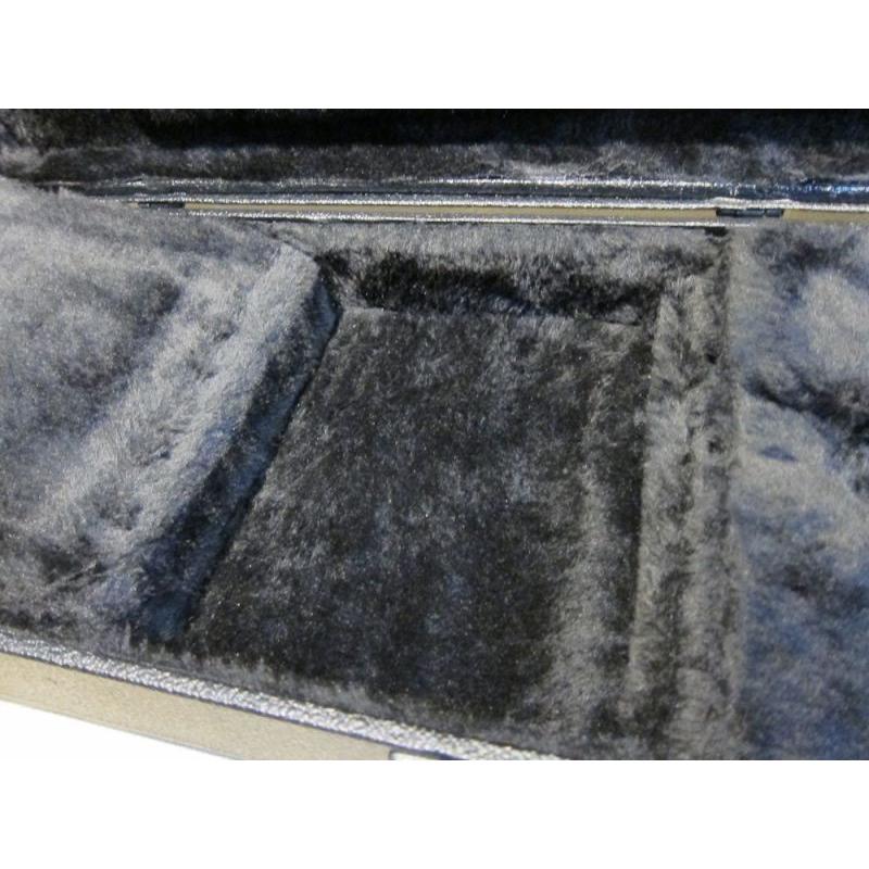 SWR STUDIO 220 ハードケース付　名器　ビンテージ SWR STUDIO 220 ハードケース付 名器 ビンテージ SWR Studio 220