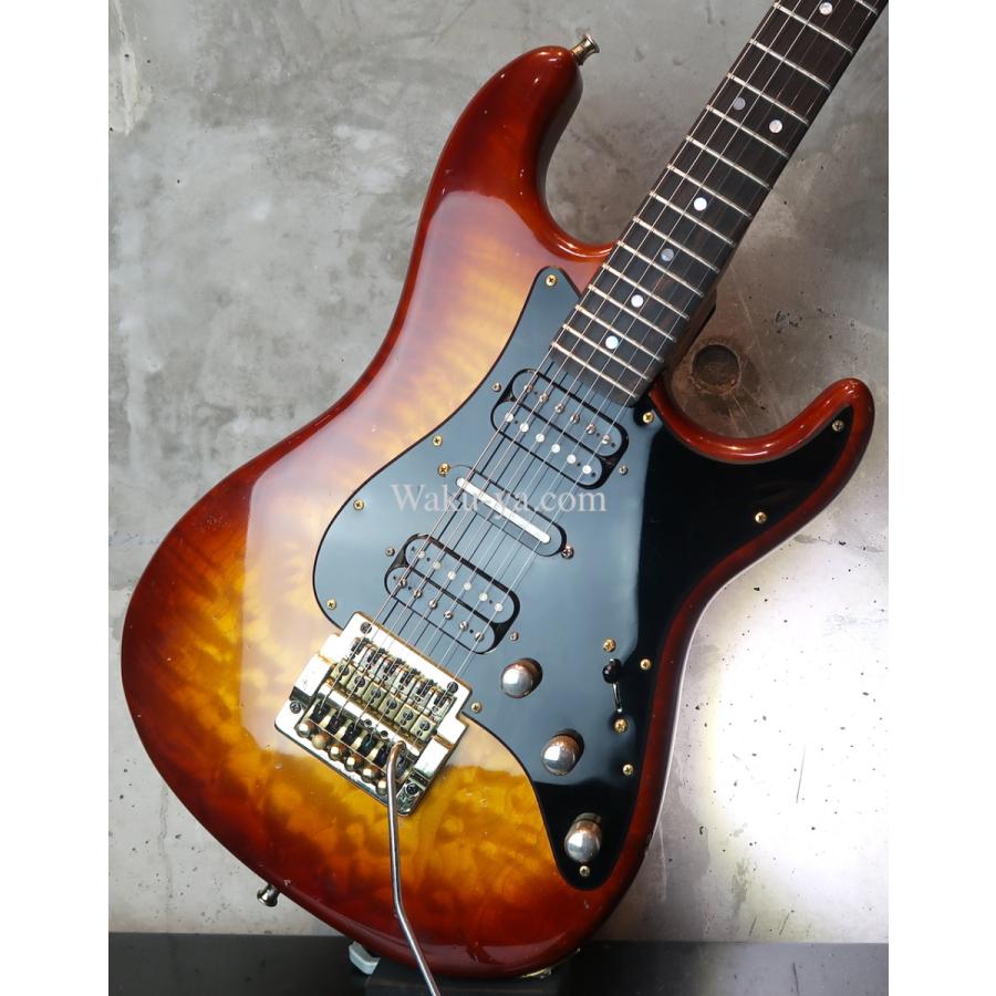 Valley Arts '84 Stratocaster HSH Quilted Maple Kahler / Sunburst