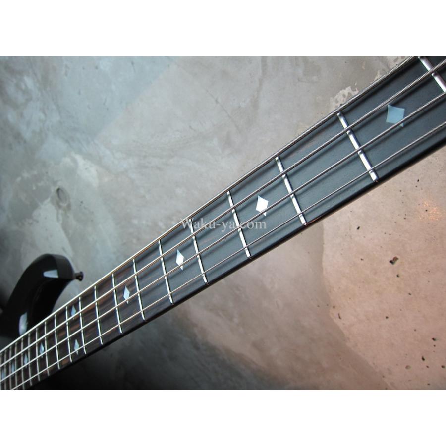 B.C. Rich USA Eagle Bass 80'S EMG Black｜wakuya-direct｜03