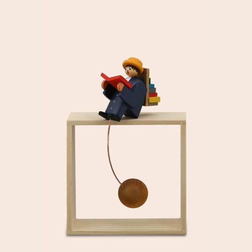 やじろべえ 本の虫 専用台付 222 054 ヴァルト 通販 Yahoo ショッピング