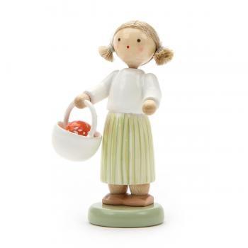 タマゴのバスケットを持つ女の子 | 