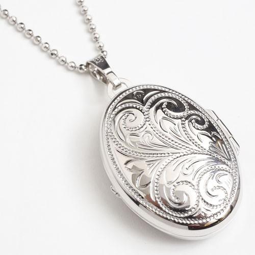 男女兼用 ドイツ シルバー ロケットペンダント アンティーク 手彫り調