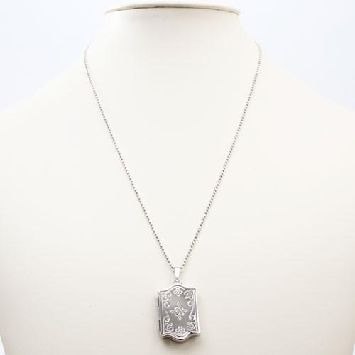 ドイツ MERZ社 シルバー ロケットペンダント ドリームブック ブック型