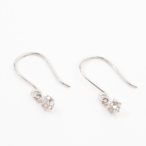 プラチナ ダイヤモンドピアス フック式 Pt900 : ジュエリー