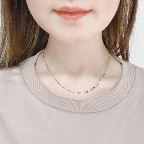 純プラチナ ネックレス 中太 グラデーション ペタル デザイン Pt999 お洒落 レディース 記念日 ギフトの画像
