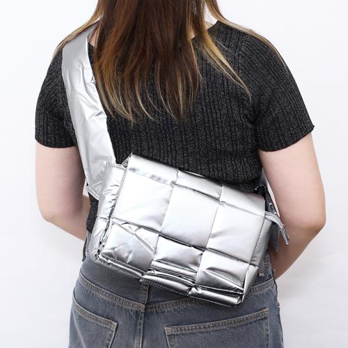 ボディバッグ ショルダーバッグ ワンショルダー バッグ 鞄 BAG 軽量