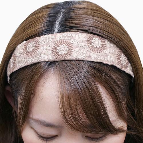 カチューシャ ヘアバンド ヘッドバンド ヘアアクセサリー ベージュ 