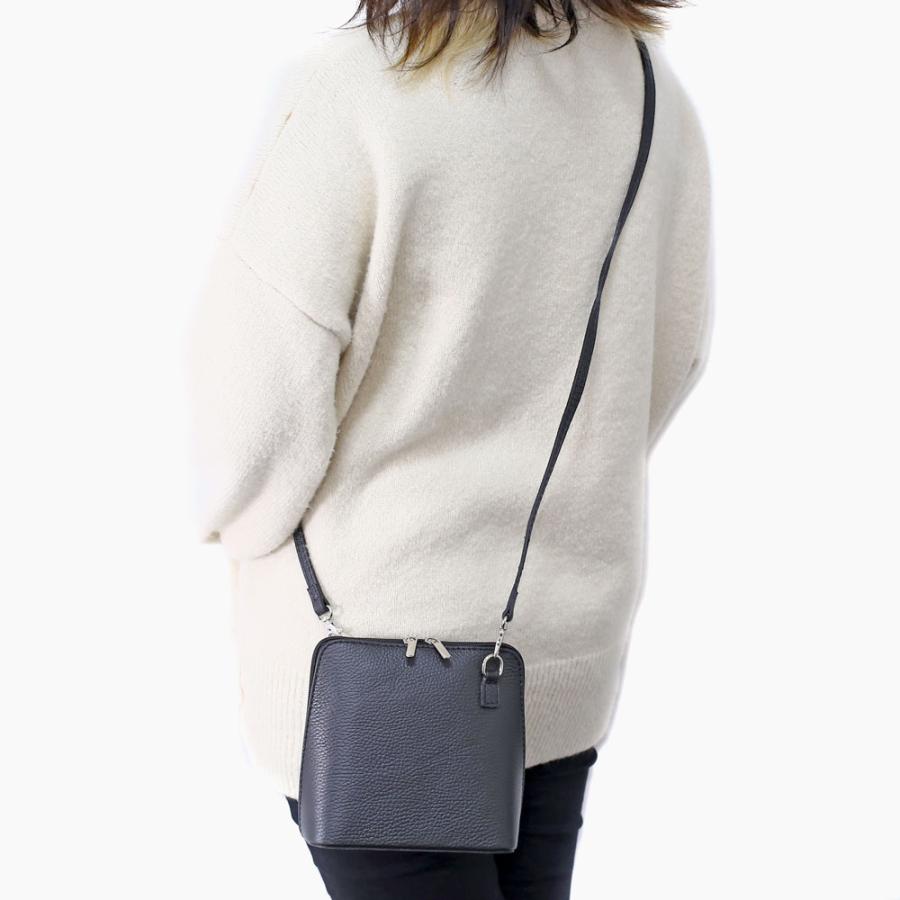 ショルダーバッグ 牛革 レザー シボ加工 イタリア製 カバン ブラック