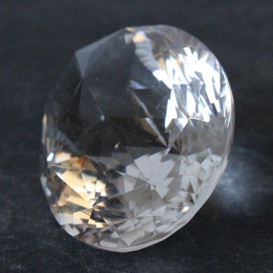 【超新作】 水晶球 天然水晶 水晶玉 (KZ_008) 麻の葉カット水晶 宝石ルース、裸石