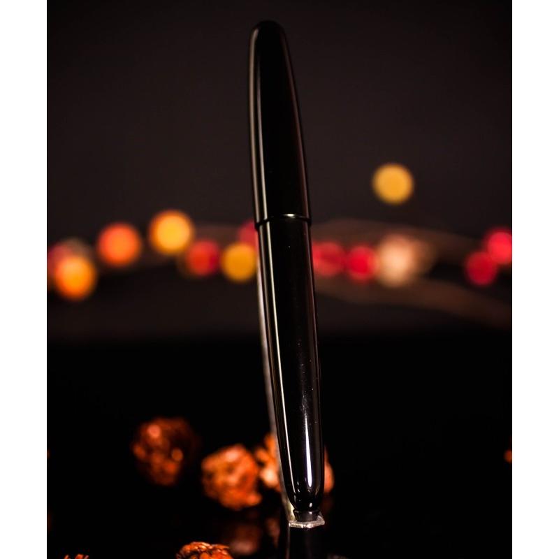 ワンチャー　万年筆　誠エボナイト wancher-ebonite-jr.-top.jpg