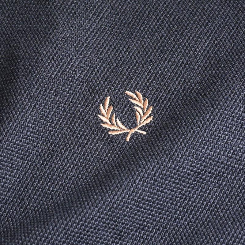 FRED PERRY（フレッドペリー） コットンクルーネックニット 鹿の子