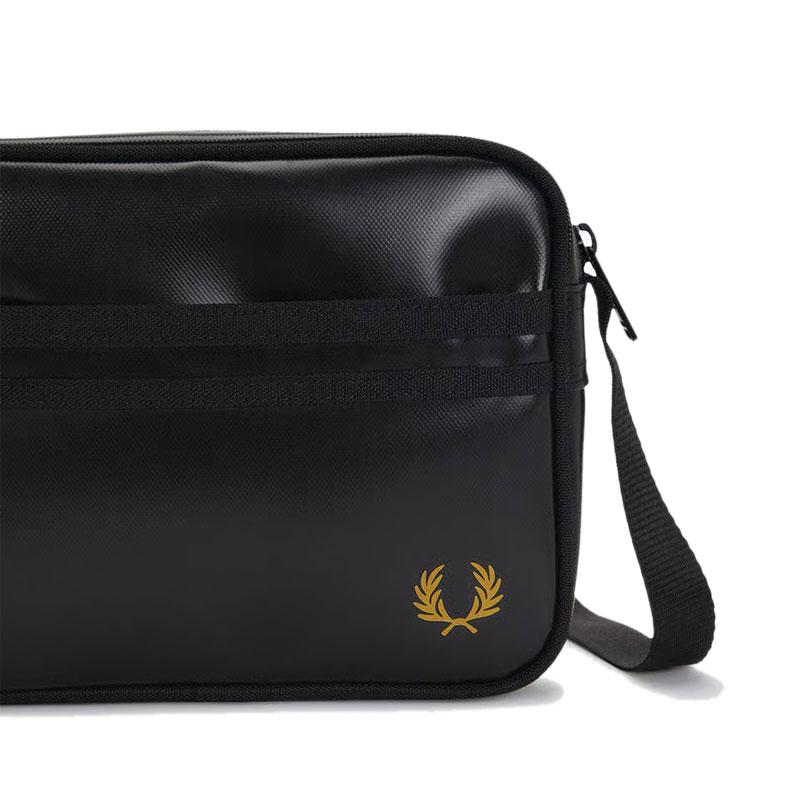 FRED PERRY（フレッドペリー） ショルダーバッグ メンズ レディース