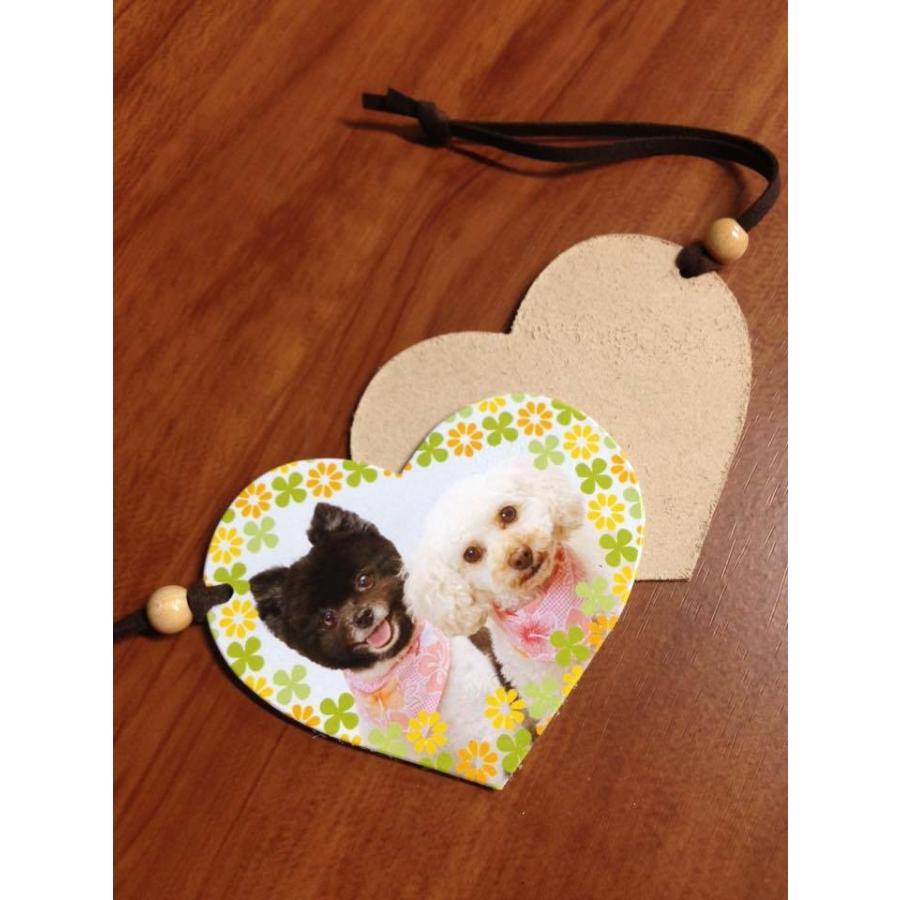 本革をハートにくりぬいたシンプルさが可愛い♪　お気に入り写真で作る本革ハートチャーム |  | 05