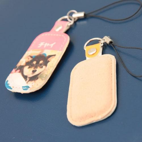 うちのコが一番！いつも身近に感じたい　お気に入り写真から製作する本革携帯クリーナー（携帯ストラップ） |  | 01