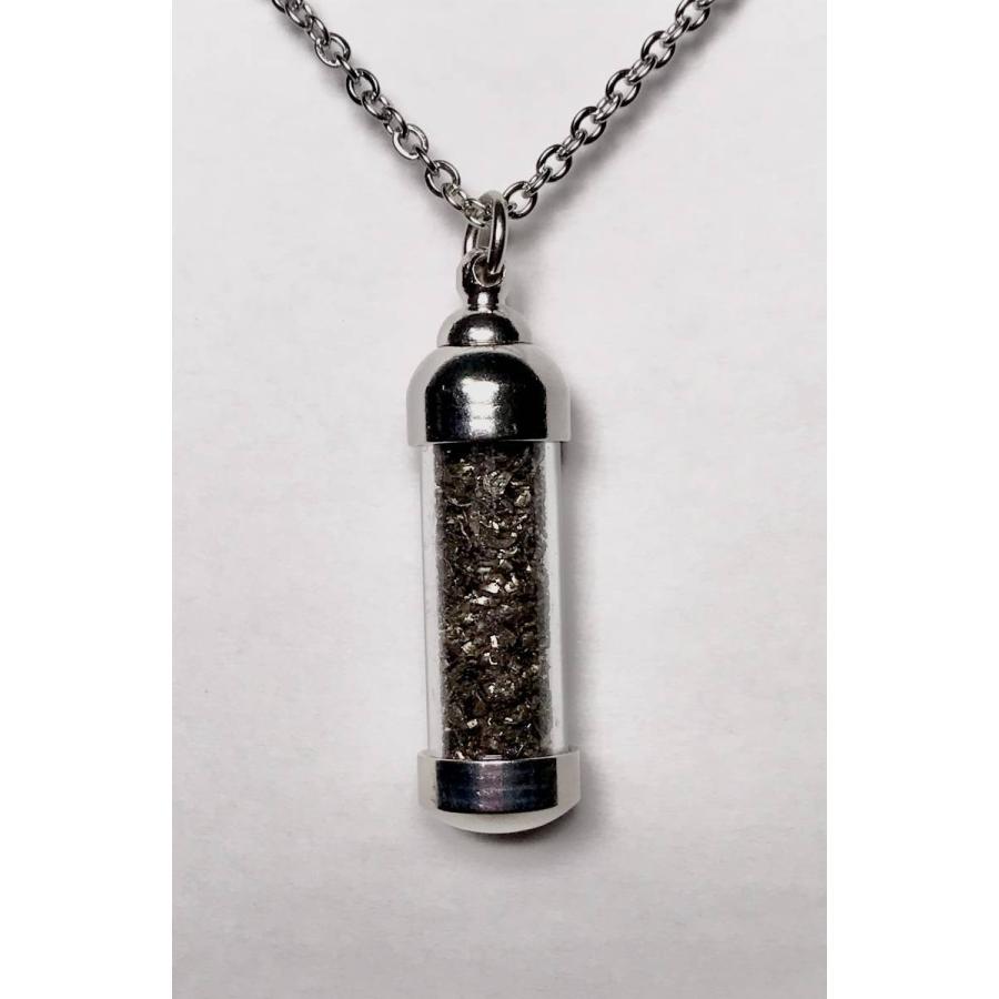 希少 ギベオン隕石 ギベオン 隕石 粉 ペンダント 宇宙村 宇宙シール