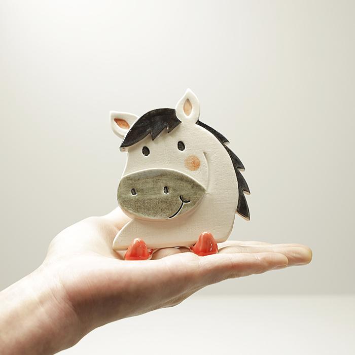 2026年 干支 午 プレート 置物 砥部焼 遠藤窯 | かわいい 馬 うま