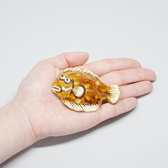 陶器箸置き ヒラメ はし置き 箸休め 置物 かわいい 魚 手作り 和風 風