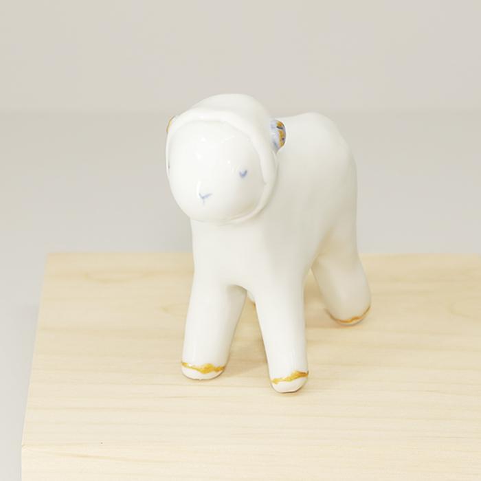 砥部焼 かわいい 干支 未 置物 羊 ひつじ 縁起物 陶器 手作り 窯元