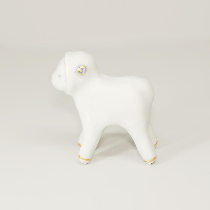 砥部焼 かわいい 干支 未 置物 羊 ひつじ 縁起物 陶器 手作り 窯元