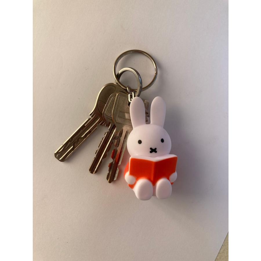 ミッフィー キーチェーン おしゃれ キーホルダー リーディング キャラクター マスコット うさぎ オレンジ Mnr 007 Mnr 007 ワッペン 雑貨通販ワッペンストア 通販 Yahoo ショッピング