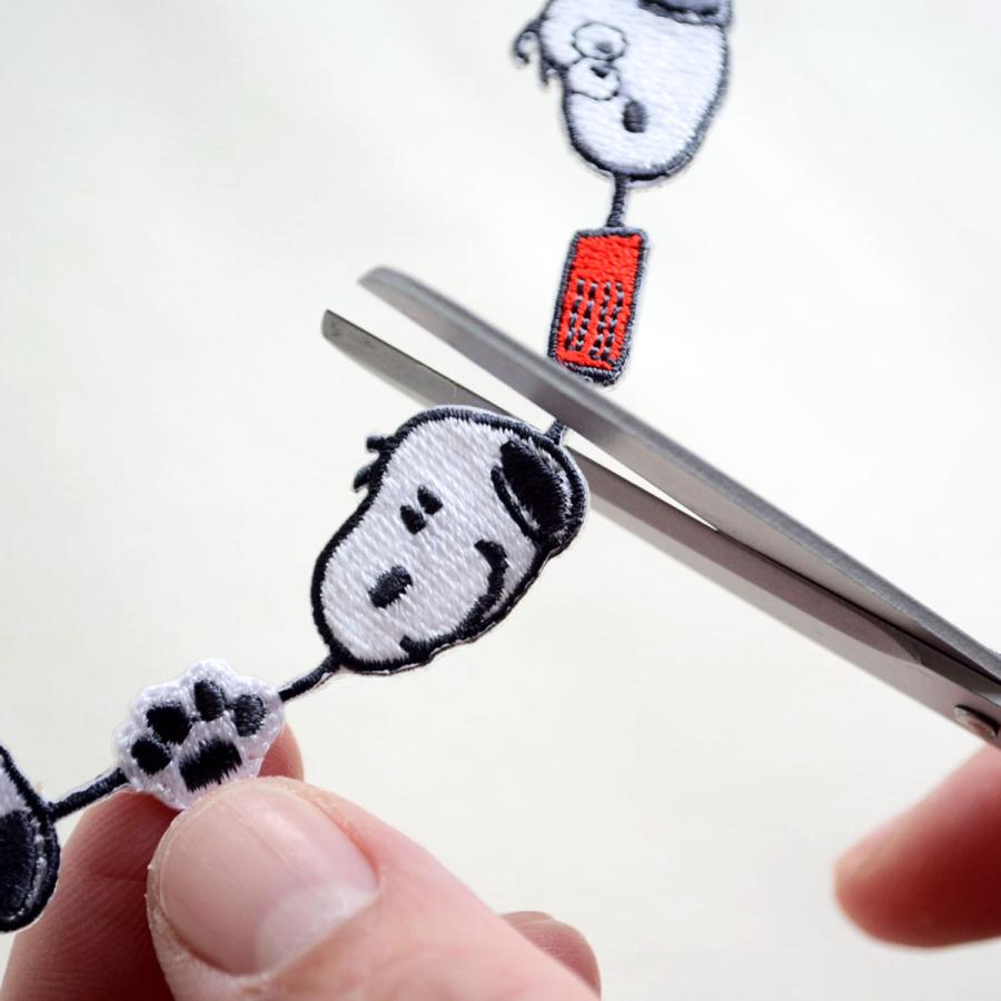 SNOOPY（スヌーピー） ワッペン 刺繍 アイロン ラインワッペン 名前