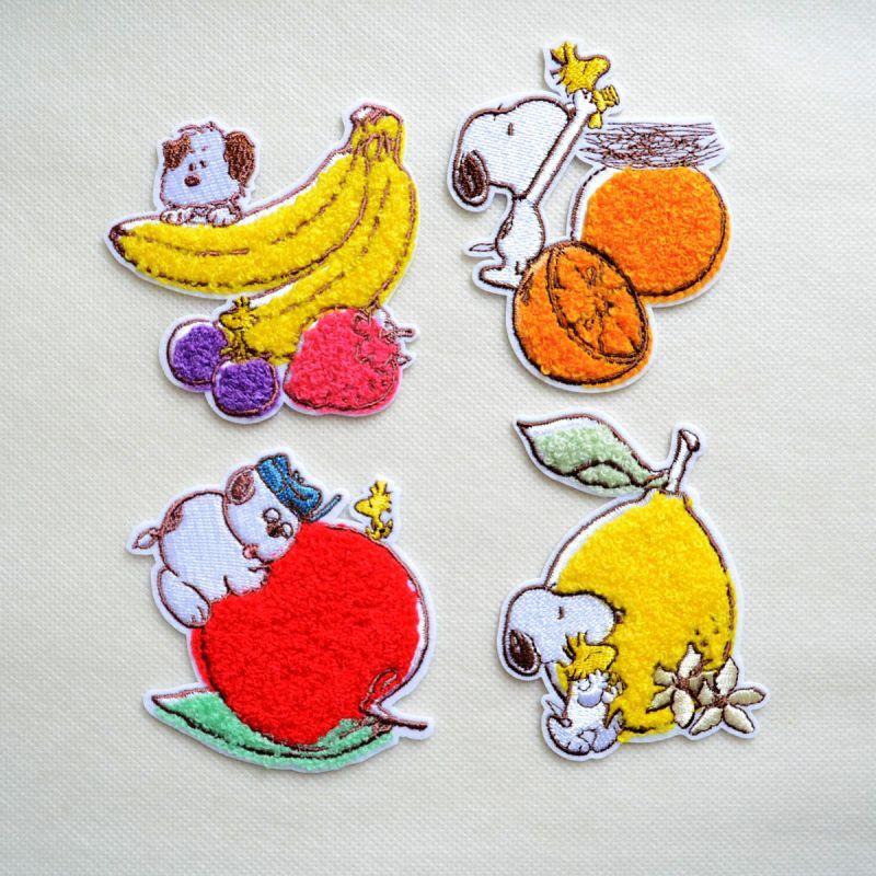 【新品未使用】COACH ☆スヌーピー ☆ショルダー ワッペン 刺繍 SNOOPY（スヌーピー） ワッペン NYC 刺繍 アイロン 全身 キャラクター