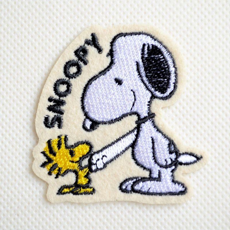 SNOOPY（スヌーピー） ワッペン 刺繍 アイロン ワッペン 握手 名前
