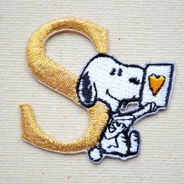 SNOOPY ワッペン アイロン おしゃれ 刺繍 シールワッペン スヌーピー 