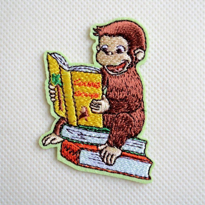ワッペン アイロン おしゃれ 刺繍 おさるのジョージ 読書 名前 作り方 