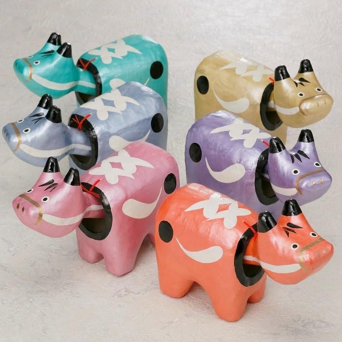 めたりっくべこ(大)　緑　日本のお土産会津張子赤べこ　約　16.0×10.0×7.0（cm） |  | 01