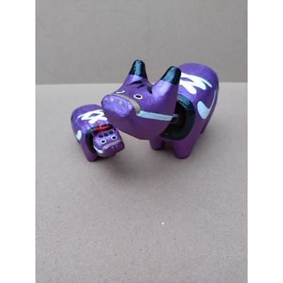 めたりっくべこ(大)　バイオレッド　日本のお土産会津張子赤べこ　約　15.0×10.0×7.0（cm） |  | 03