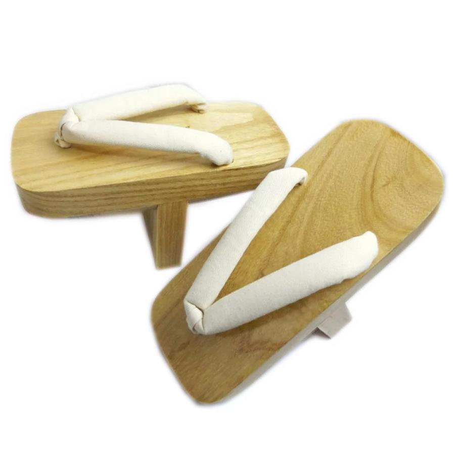 ＃トヨトミ 強制通気形開放式石油ストーブ LC-33H 17年製 ホワイト トヨトミ 強制通気形開放式石油ストーブ LC-33H 17年製 ホワイト