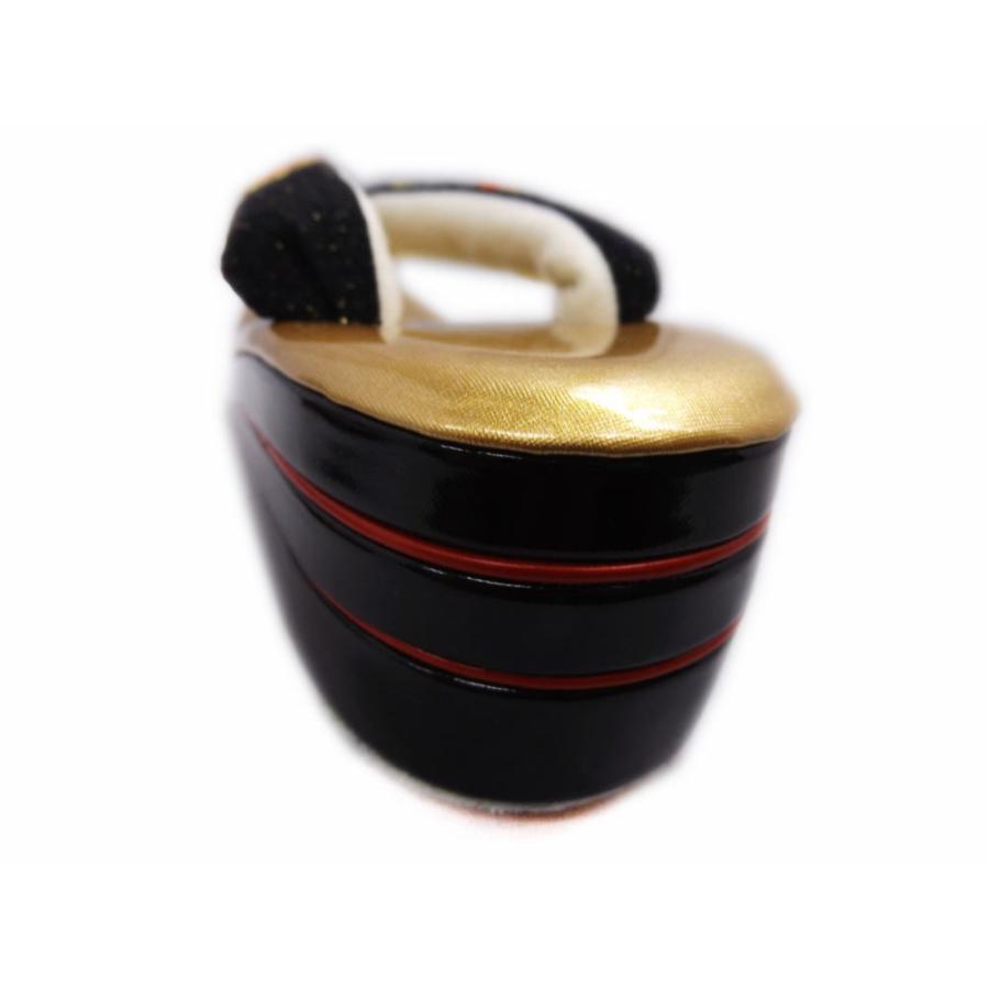 草履 ぞうり 桂由美 厚底ヒール こっぽり風 金黒台ラインストーン刺繍鼻緒可憐花黒 フリー 振袖 成人式 卒業式 袴 着物 草履 ぞうり 桂由美 厚底ヒール こっぽり風 金黒台ラインストーン刺繍