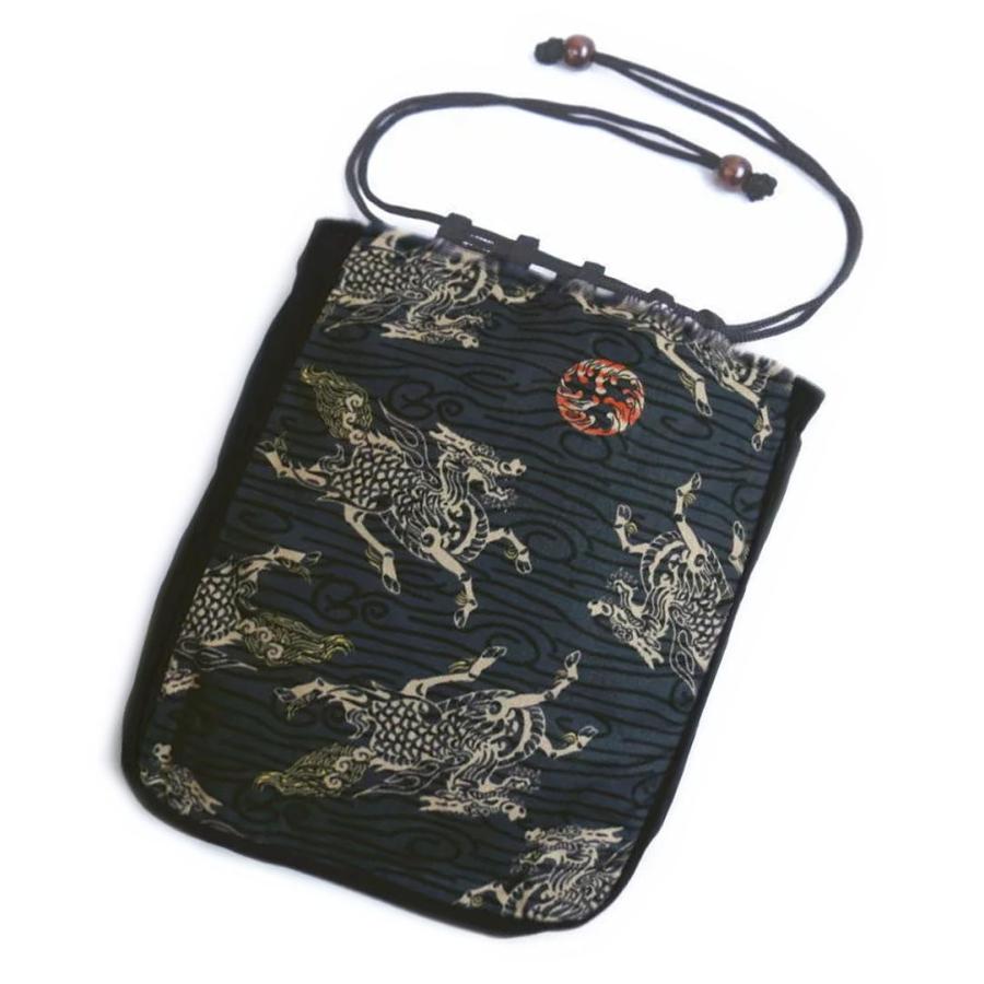 信玄袋 巾着 バッグ メンズ 男性 墨黒色地麒麟 浴衣 甚平 着物 和柄 Mksgb 4 最新和服 和雑貨 和さくら庵 通販 Yahoo ショッピング