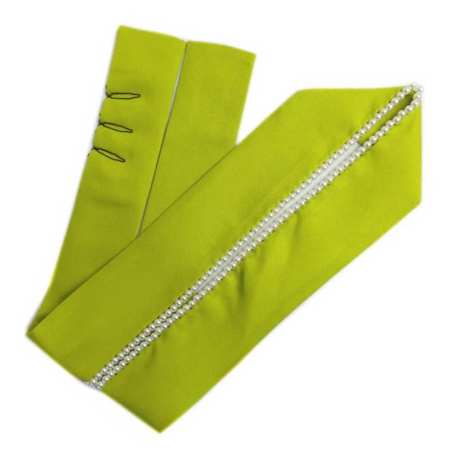 新品未使用　バイアス伊達襟　正絹　綺麗な緑　グリーン　重ね襟　成人式　卒業式 新品未使用 バイアス伊達襟 正絹 綺麗な緑 グリーン 重ね襟 成人