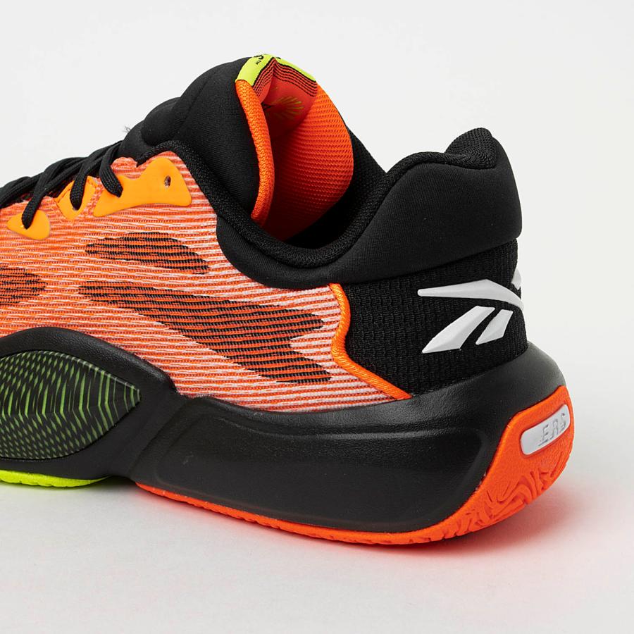 Reebok（リーボック） エンジン A 26 SE 右足ライム 左足オレンジ
