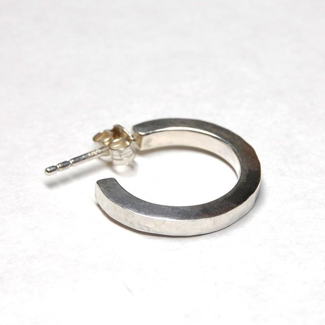 シルバーフラットフープピアス 2.5mm幅 槌目｜WKS FLAT HOOP PIERCED EARRING 2.5 sv hammer finish｜SILVER950 銀 FA-131 |  | 02