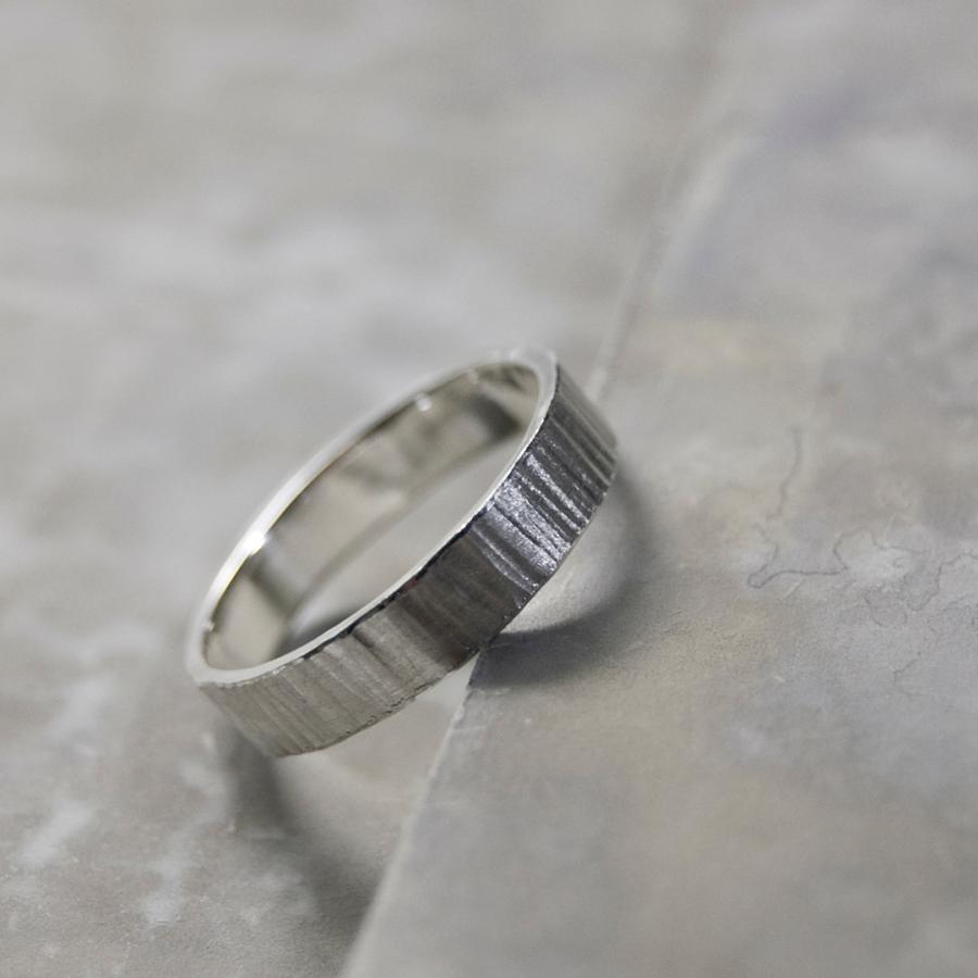 シルバーフラットリング 4.0mm幅 つや消し縦槌目 3号〜27号｜WKS FLAT